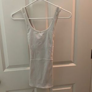 White ivivva tank top